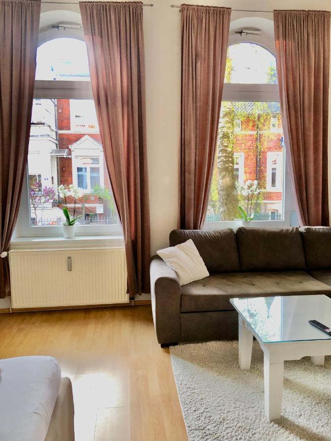 Wohnung Am Schlossgarten Шверин Экстерьер фото
