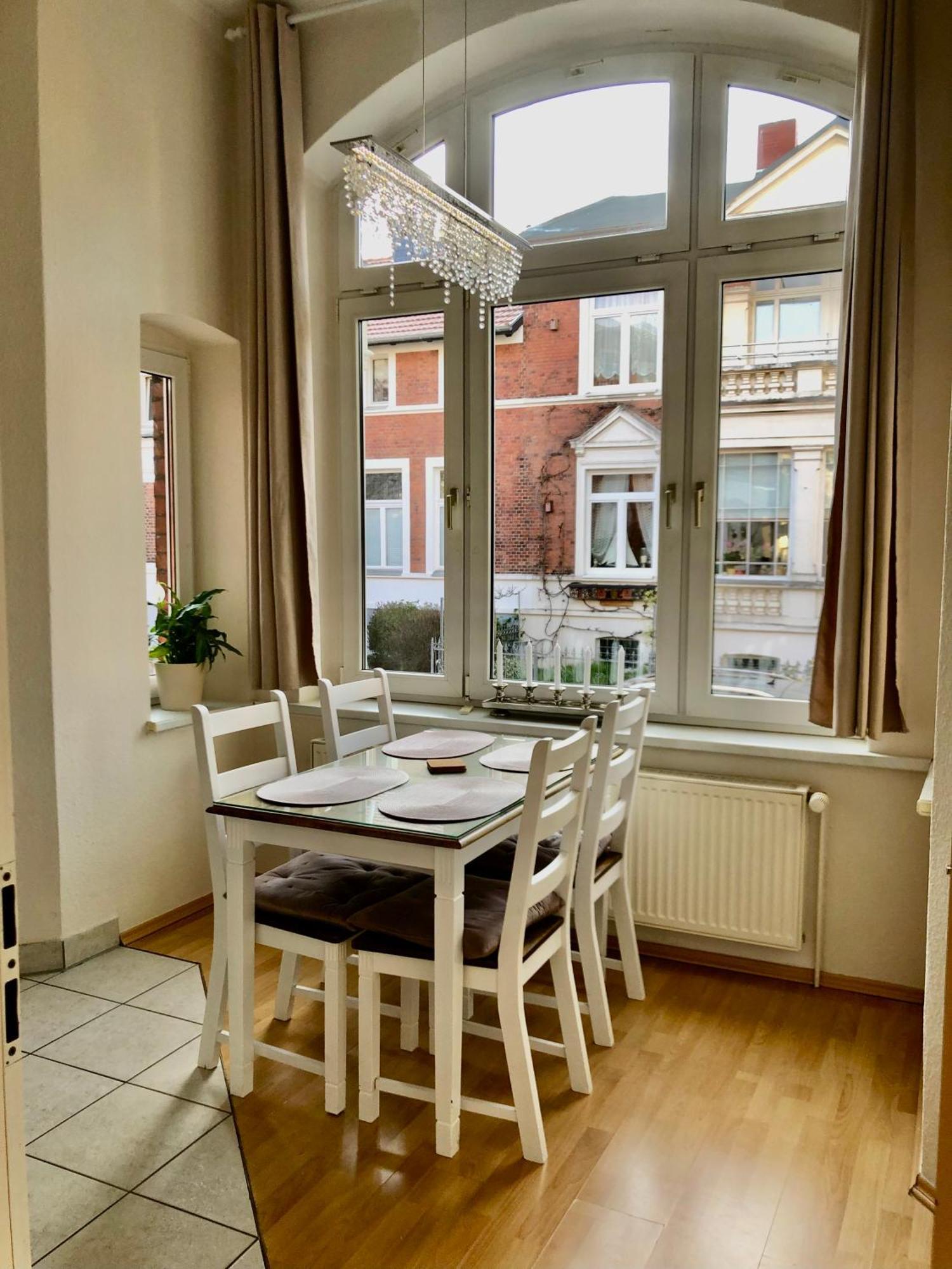 Wohnung Am Schlossgarten Шверин Экстерьер фото